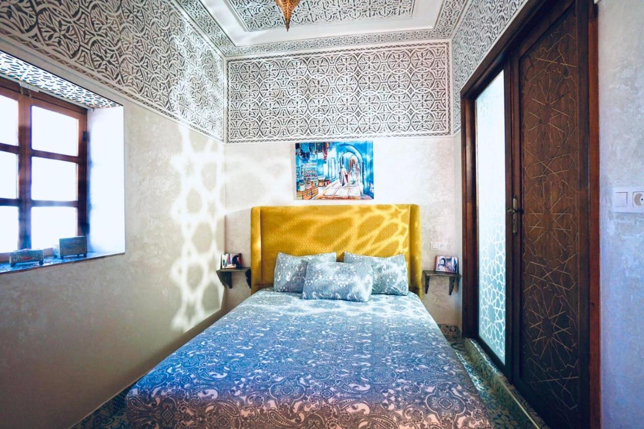 Riad Amelia : Lalla Fatima Zohra Room Tétouan Extérieur photo