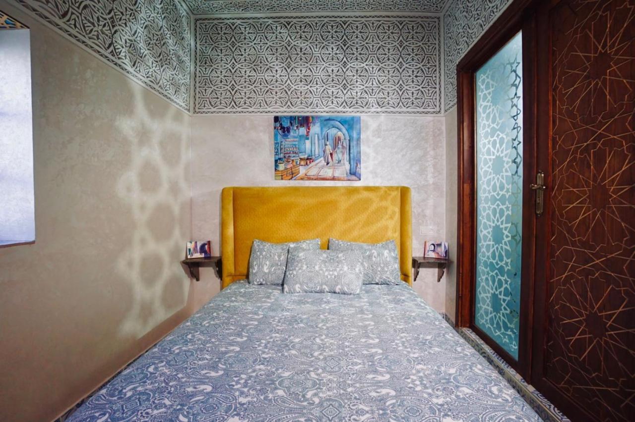 Riad Amelia : Lalla Fatima Zohra Room Tétouan Extérieur photo
